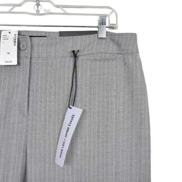 NWT Penningtons Pants Slightly Curvy Fit Gray Straight Leg Size 16 - Picture 4 of 11